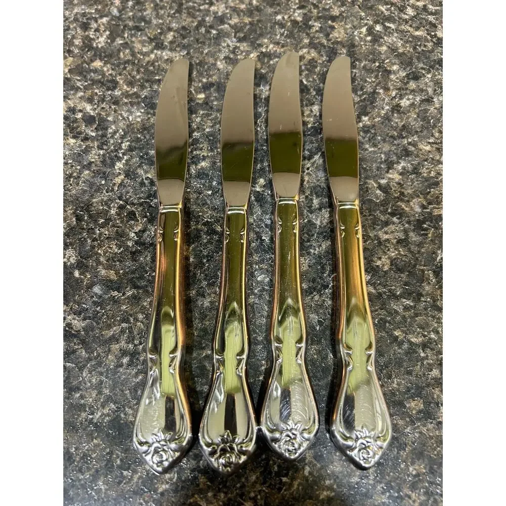 1881 Rogers Oneida Ltd True Arbor Rose Set of 4 Dinner Knives Stainless Flatware